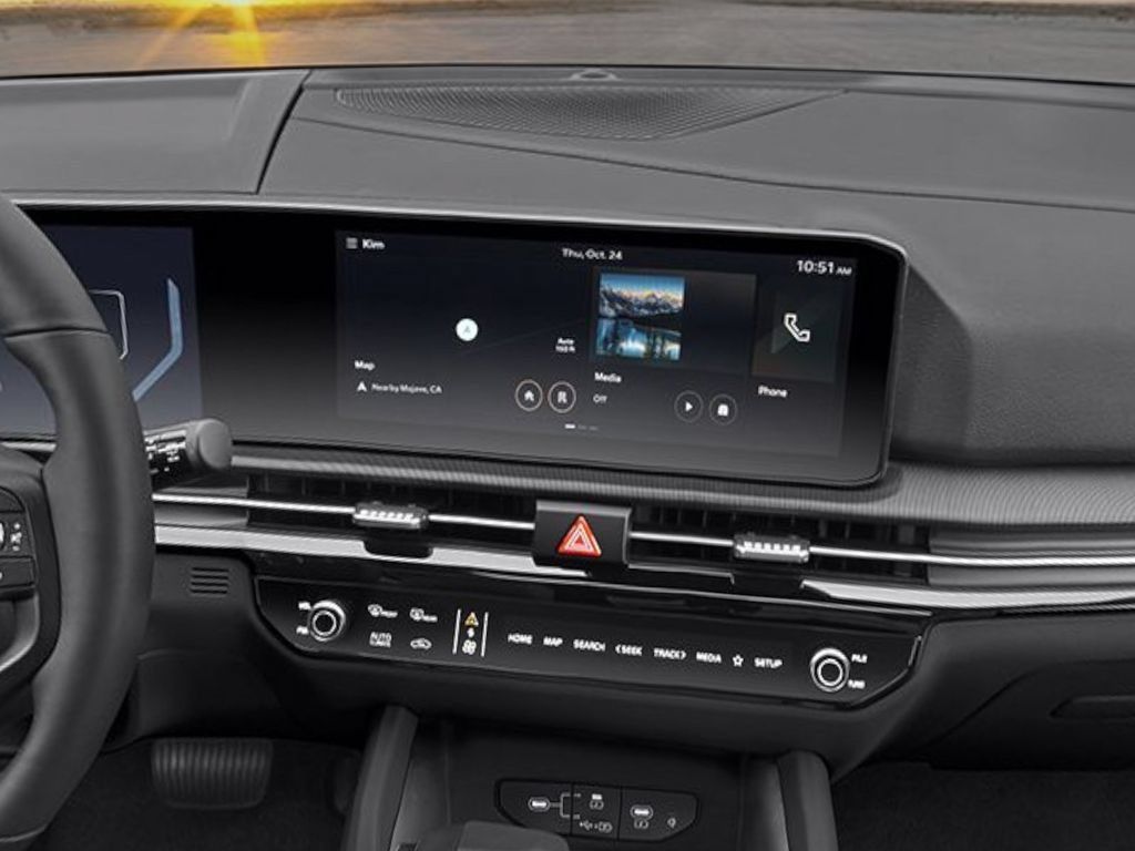 New 2026 Kia Sportage SX FWD image 9