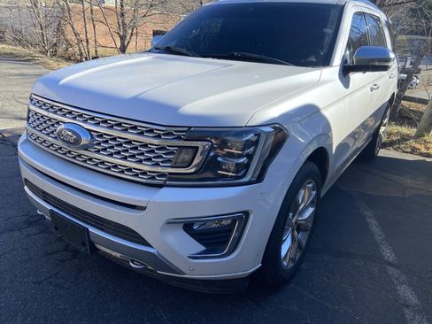 Used 2019 Ford Expedition Platinum image 7