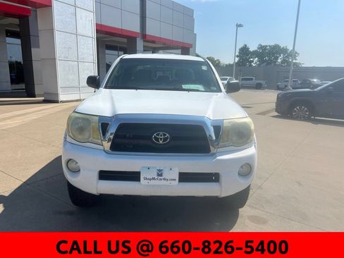 Used 2006 Toyota Tacoma PreRunner w/ SR5 Pkg #2 RWD image 3