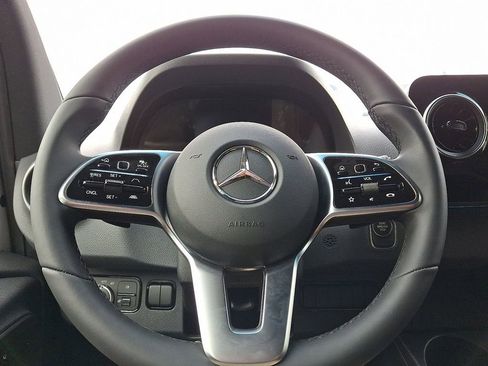 New 2024 Mercedes-Benz Sprinter 2500 image 14