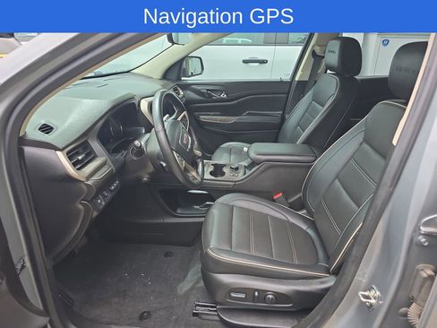 Used 2023 GMC Acadia Denali w/ Denali Technology Package AWD/4WD image 8