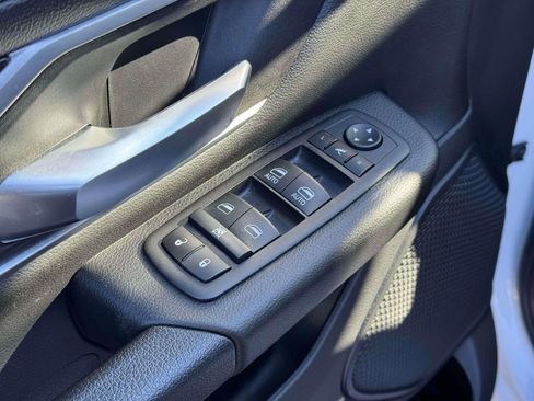 Used 2023 RAM 1500 Big Horn image 16