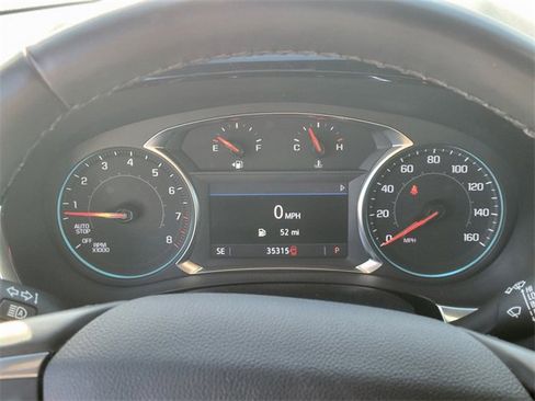 Used 2023 Chevrolet Traverse LT image 24