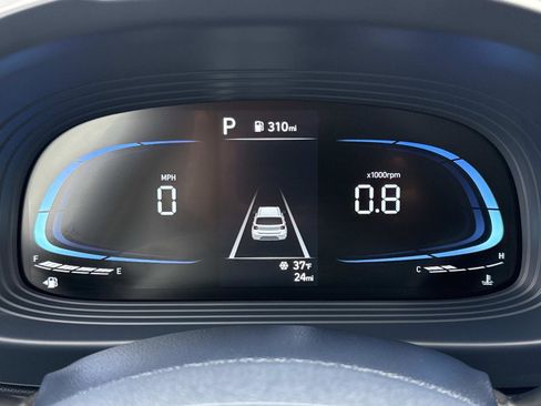 New 2026 Hyundai Venue SEL image 7