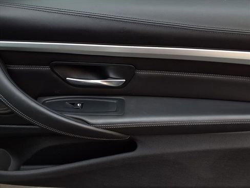 Used 2015 BMW M4 Coupe image 21