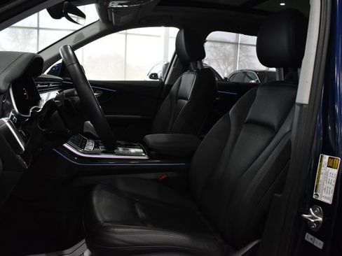 Used 2023 Audi Q7 3.0T Prestige image 28