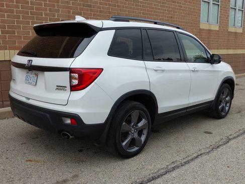 Used 2021 Honda Passport Touring image 11