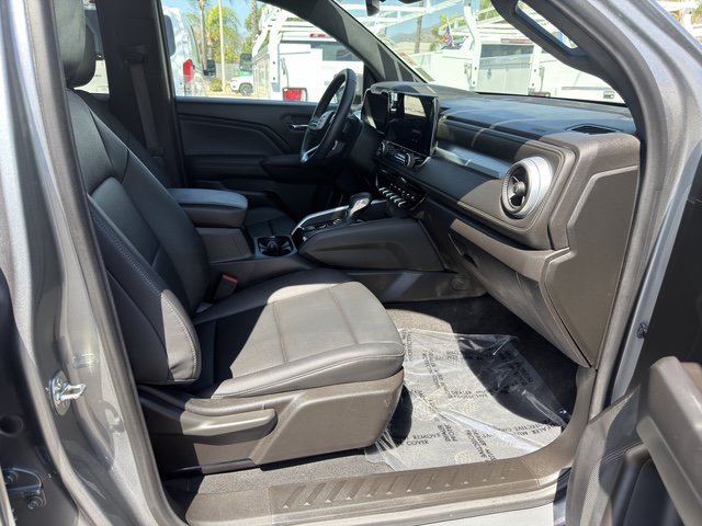 Used 2024 Chevrolet Colorado LT w/ LT Convenience Package III AWD/4WD image 10