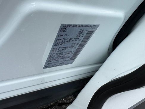 Used 2025 Nissan Murano SV image 23