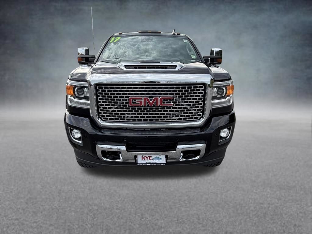 Used 2017 GMC Sierra 2500 Denali AWD/4WD image 9