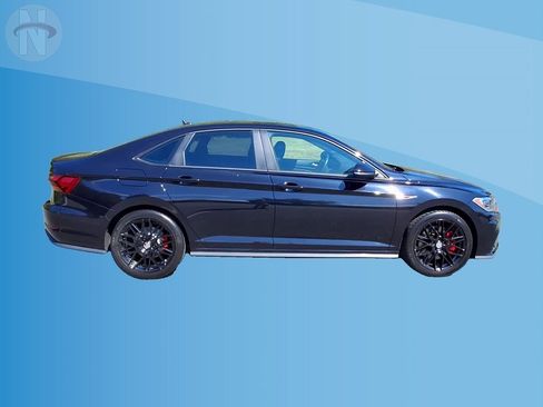 Used 2019 Volkswagen Jetta GLI Autobahn FWD image 9