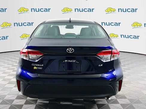 Used 2023 Toyota Corolla LE image 6