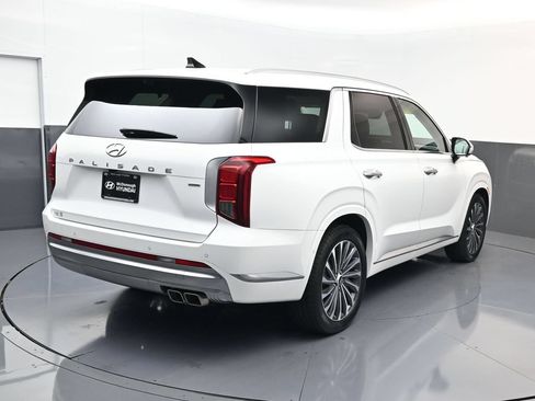 Certified 2024 Hyundai Palisade Calligraphy AWD/4WD image 4