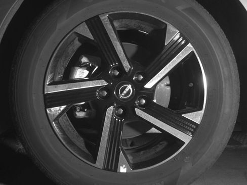 Used 2025 Nissan Sentra SV image 12