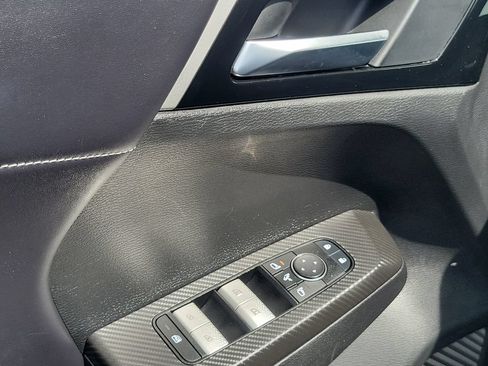 Used 2024 Mitsubishi Outlander SE Black Edition AWD/4WD image 28