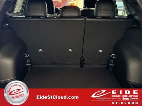 New 2026 Jeep Compass Latitude image 10