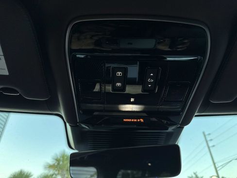 New 2025 Land Rover Range Rover Autobiography image 28