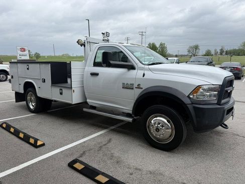 Used 2016 RAM 5500 Tradesman w/ Power Accessory Group image 3