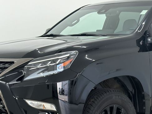 Used 2023 Lexus GX 460 w/ Black Line Special Edition AWD/4WD image 12