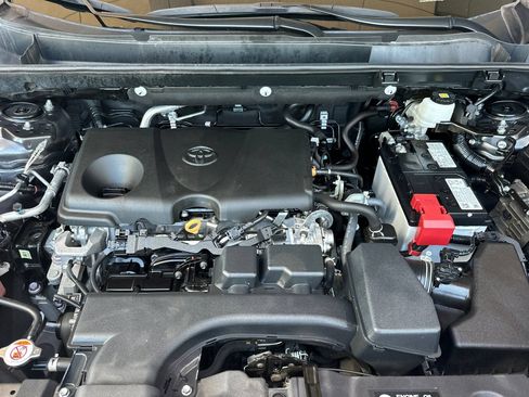 Certified 2024 Toyota RAV4 XLE FWD image 36