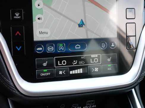 Used 2023 Subaru Outback Premium image 23