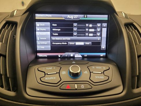 Used 2015 Ford Escape SE w/ Equipment Group 201A FWD image 25