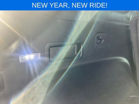 Used 2025 Chevrolet Blazer LT w/ Midnight/Sport Edition image 39