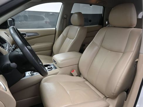 Used 2020 Nissan Pathfinder SL w/ Cargo Package AWD/4WD image 21