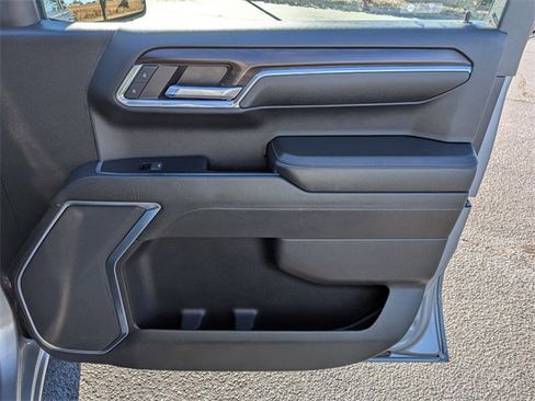 Used 2024 GMC Sierra 1500 SLT image 33