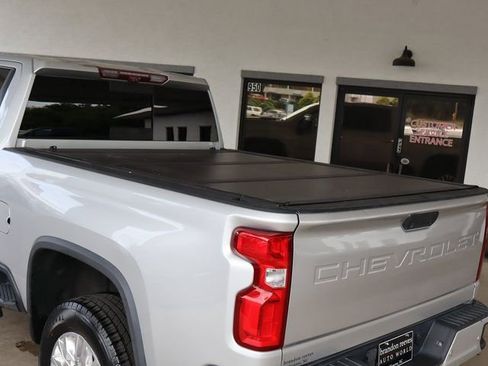 Used 2020 Chevrolet Silverado 3500 High Country w/ Technology Package AWD/4WD image 45