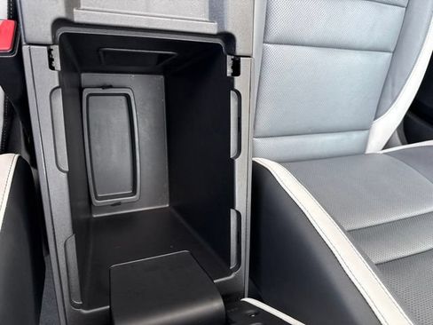 Certified 2024 Honda Prologue Elite image 32