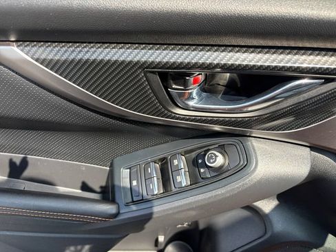Used 2018 Subaru Crosstrek 2.0i Limited AWD/4WD image 18