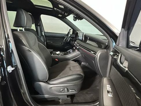 Certified 2025 Hyundai Palisade Calligraphy AWD/4WD image 29
