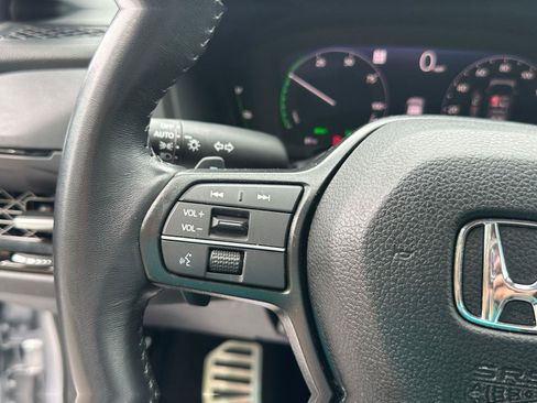Certified 2024 Honda Accord Sport image 9