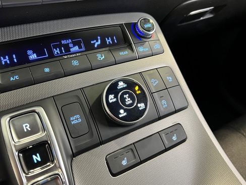 Used 2022 Hyundai Palisade SEL image 39