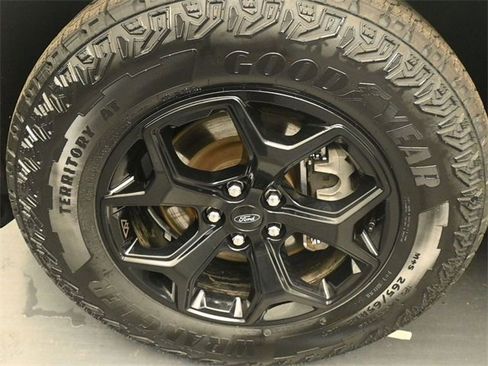 Certified 2022 Ford Explorer Timberline w/ Timberline Technology Package image 14