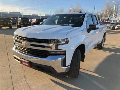 Used 2019 Chevrolet Silverado 1500 LT w/ All-Star Edition image 3