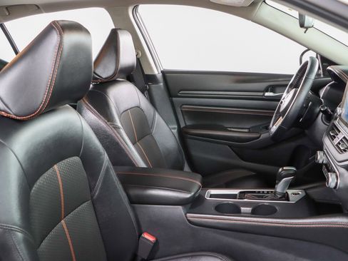 Used 2021 Nissan Altima 2.5 SR w/ SR Premium Package FWD image 27