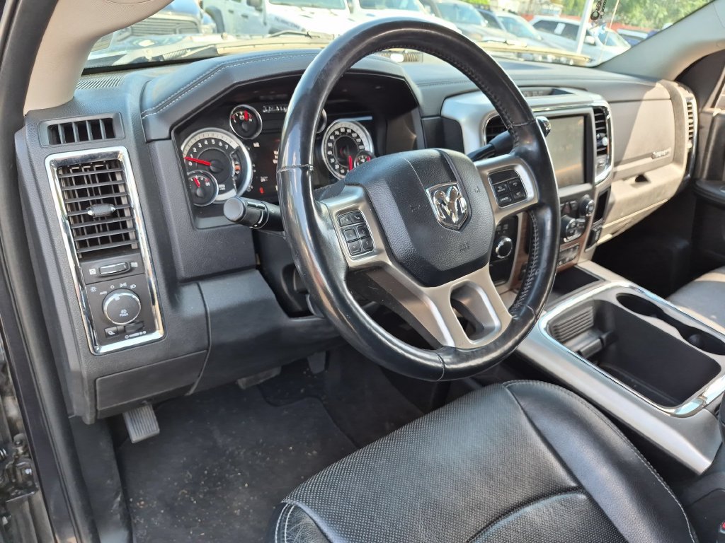 Used 2017 RAM 3500 Laramie AWD/4WD image 13