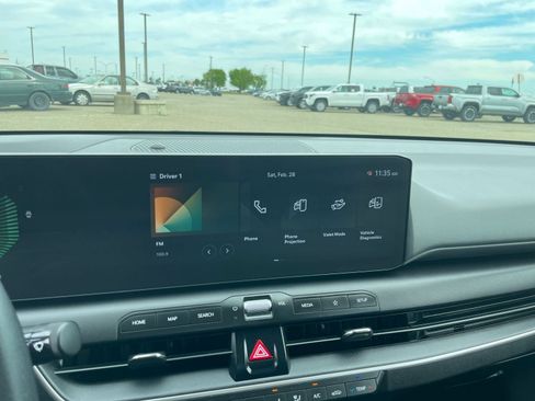 Used 2025 Kia K4 LXS image 20