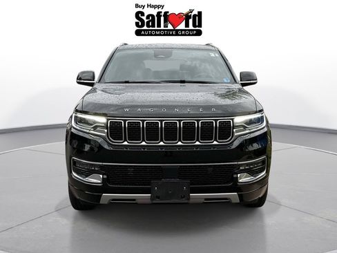 Certified 2024 Jeep Wagoneer L Series II w/ Flexible Seating Group AWD/4WD image 7