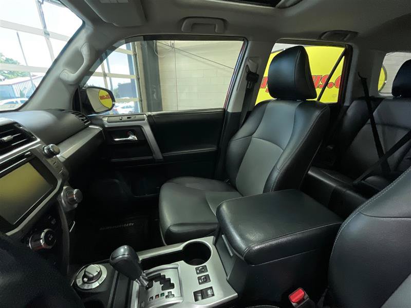 Used 2018 Toyota 4Runner SR5 Premium AWD/4WD image 11