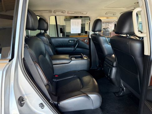 Used 2020 Nissan Armada SL w/ Premium Package image 11