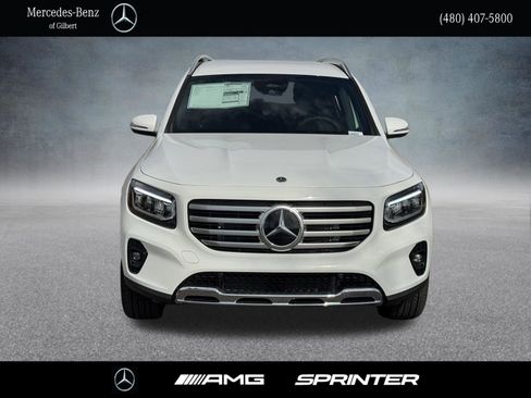 New 2026 Mercedes-Benz GLB 250 image 2