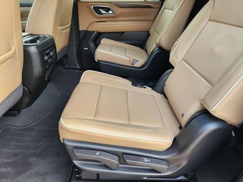 Certified 2024 Chevrolet Suburban Premier w/ Premium Package RWD image 30