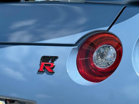 Used 2016 Nissan GT-R Black Edition AWD/4WD image 14