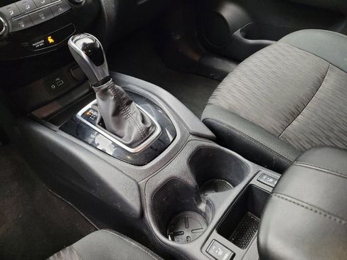 Used 2019 Nissan Rogue S w/ Special Edition Package image 26