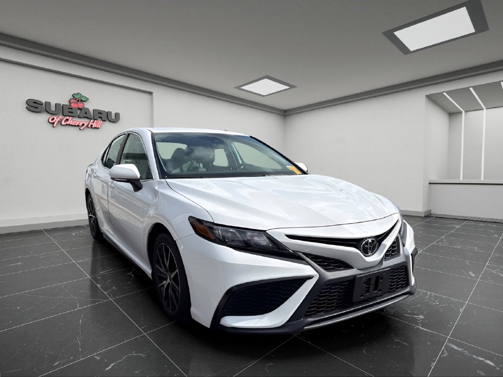 Used 2024 Toyota Camry SE w/ Blackout Package (TMS) AWD/4WD image 2