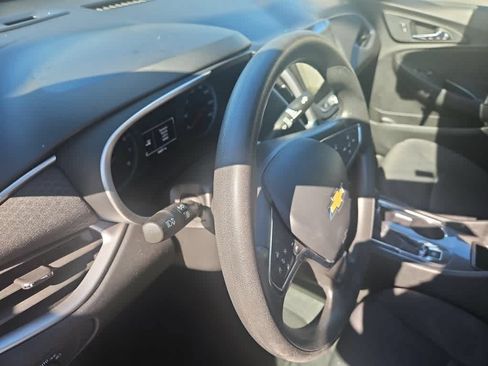 Used 2024 Chevrolet Malibu LT FWD image 9