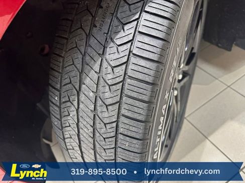 Used 2021 Ford Edge ST-Line FWD image 29